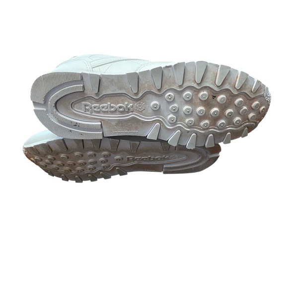 Reebok Classic Womens White Running‎ Shoes size 7 - Picture 2 of 5
